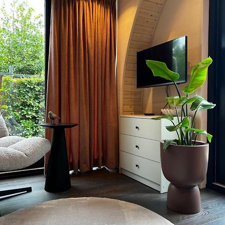 Bijzonder Lekker Overnachten Beetsterzwaag Exteriör bild
